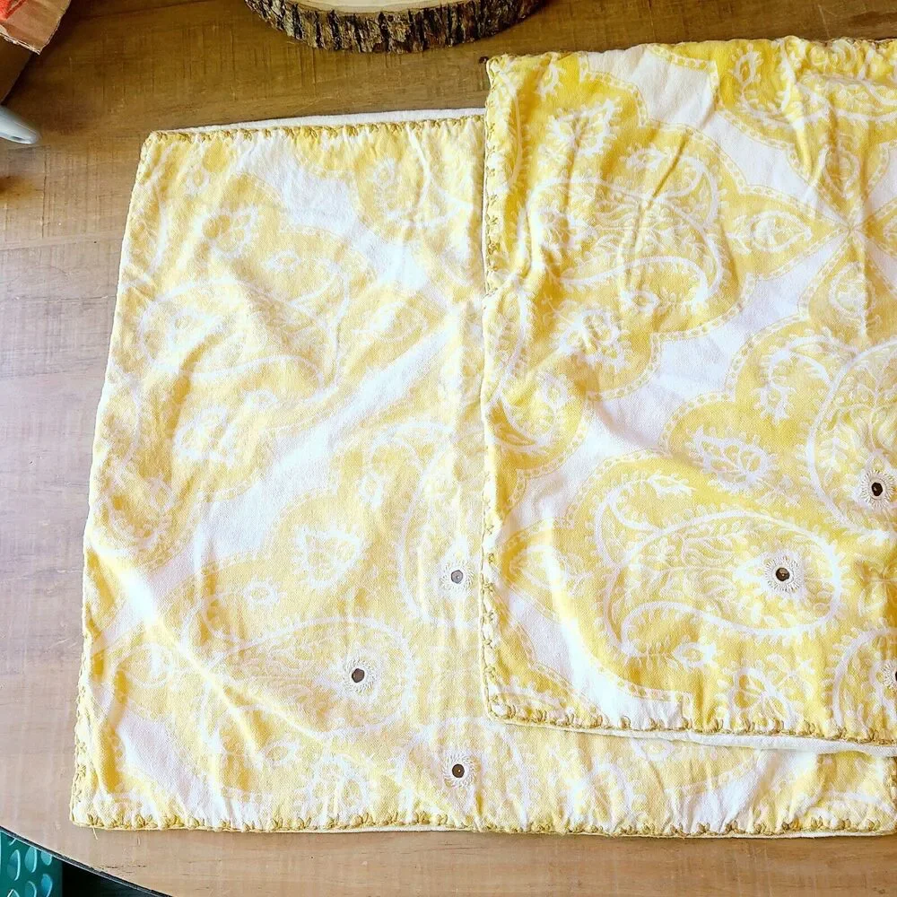 POTTERY BARN Yellow Paisley Set (2) Pillow Covers‎ Yellow 24